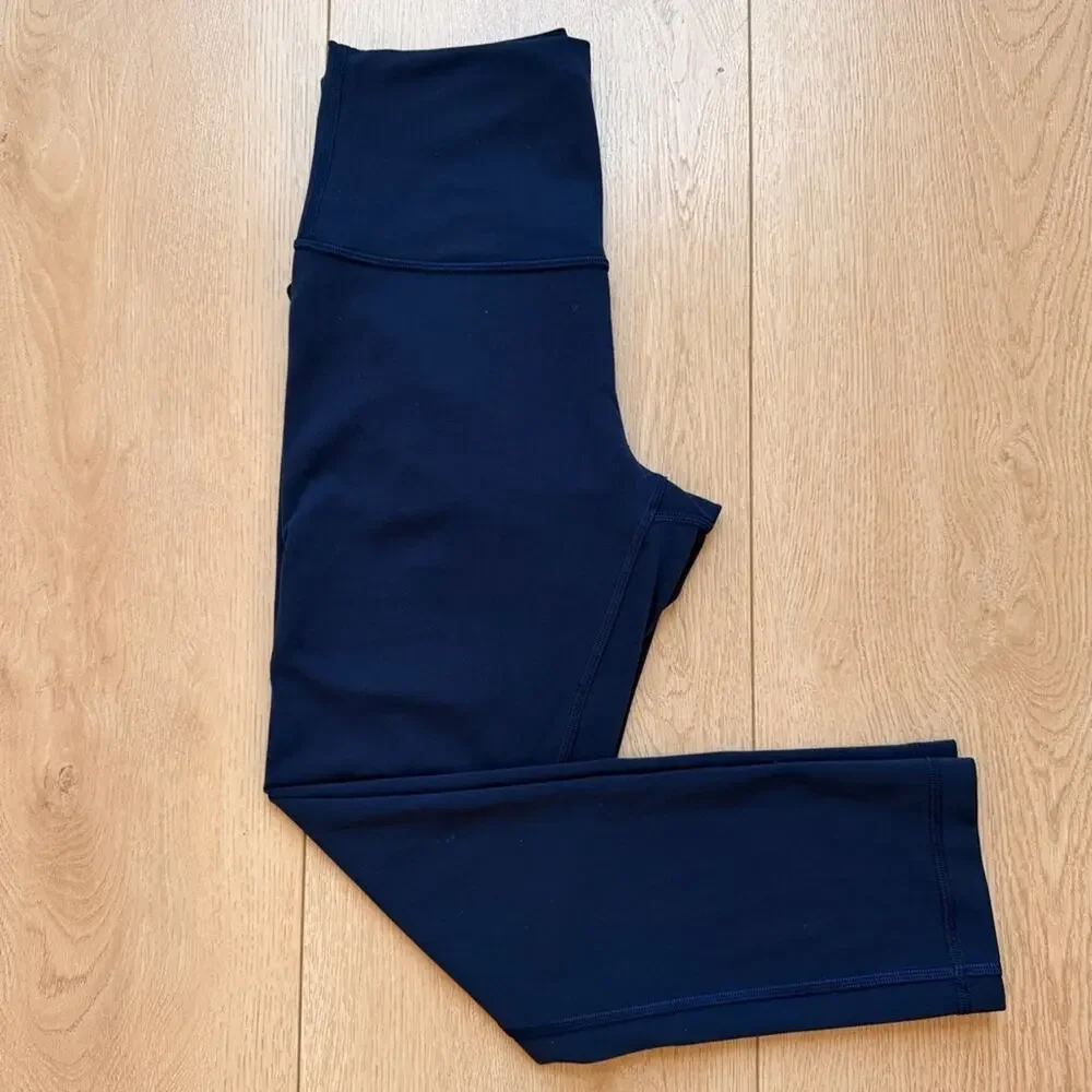 Lululemon Wunder Train super-hi rise cropped leggings in true navy size 6